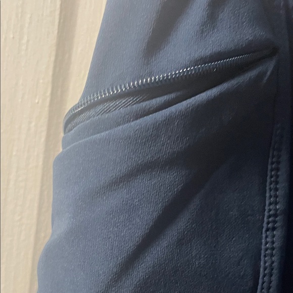 Eddie Bauer Women’s Size 4 Trail Pants Navy Cargo Pockets Hiking Outdoor Stretch - Picture 5 of 15